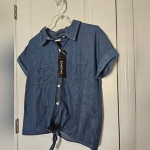 bebe Denim Short-Sleeve Button Front Tie-Hem Top - Blue